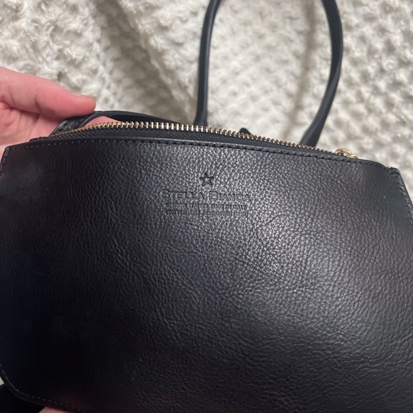 Stella And Bianca Leather Tassel Bucket Bag. - Picture 8 of 13